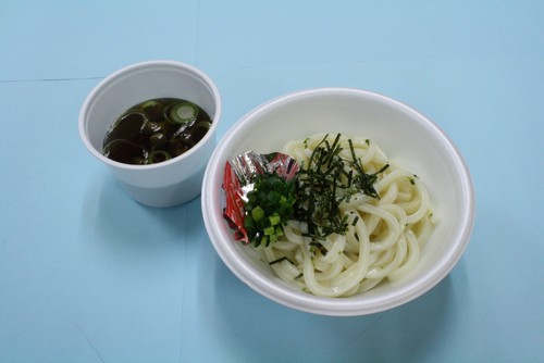 きのこ汁うどん（季節限定）